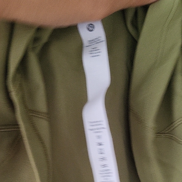 lululemon athletica Khaki Short Sleeve Tee - Picture 7 of 8